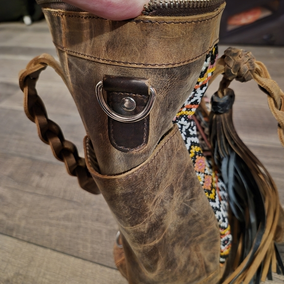 Distressed Leather Artisan Patterned Brown and Black Shoulder Bag - Picture 6 of 14